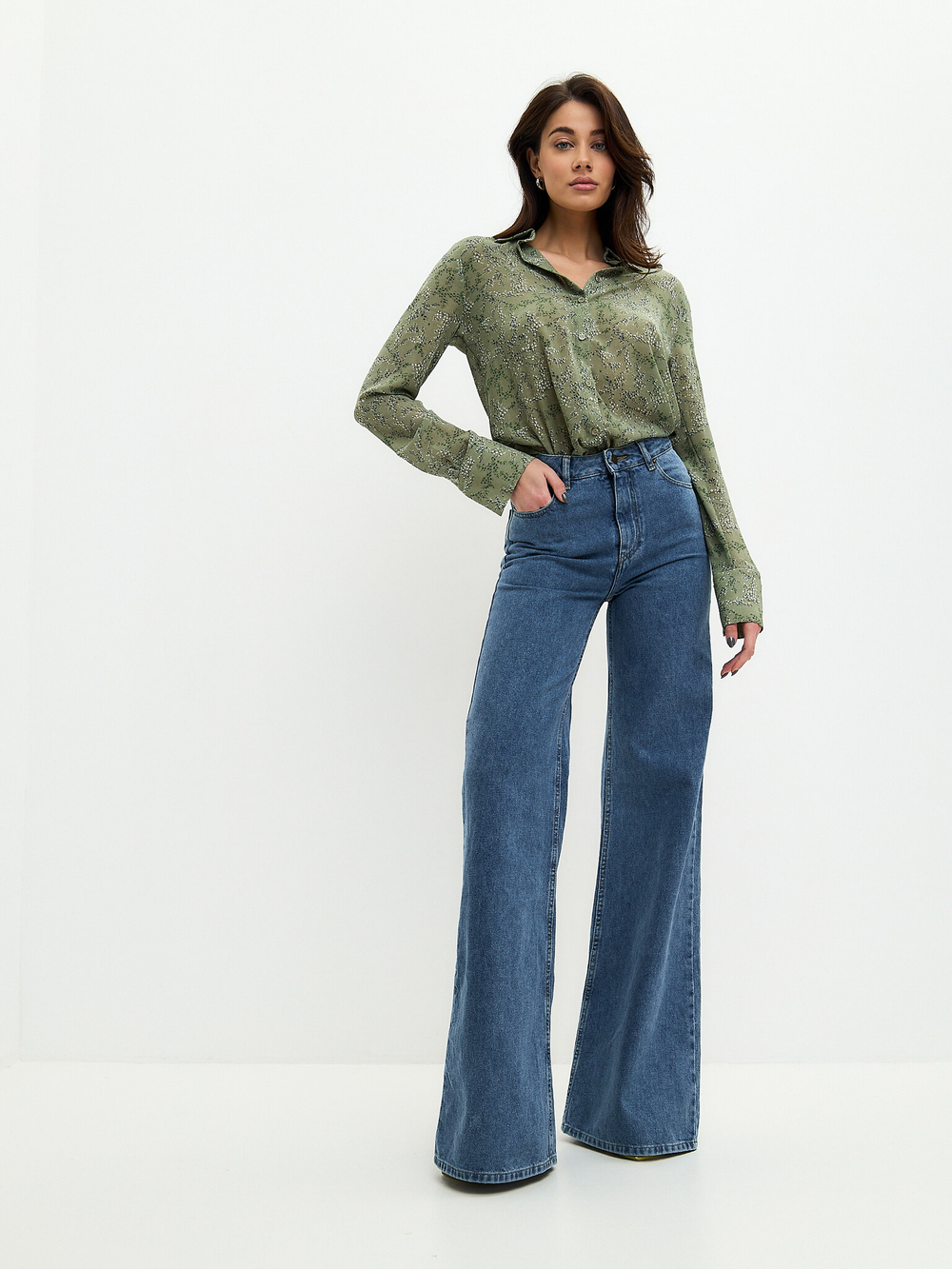 Синие джинсы 820