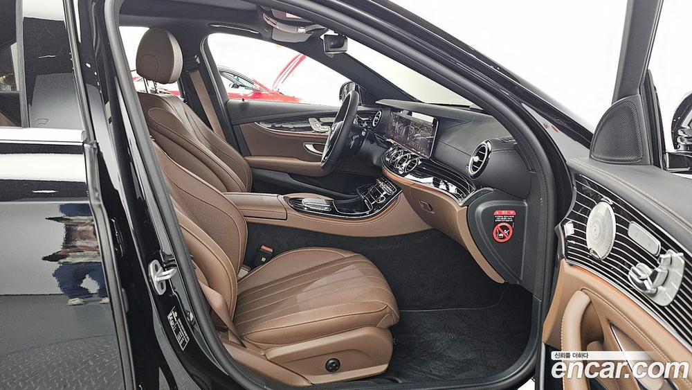 Mercedes-Benz E-Class W213 E450 4MATIC Exclusive (11.2023)