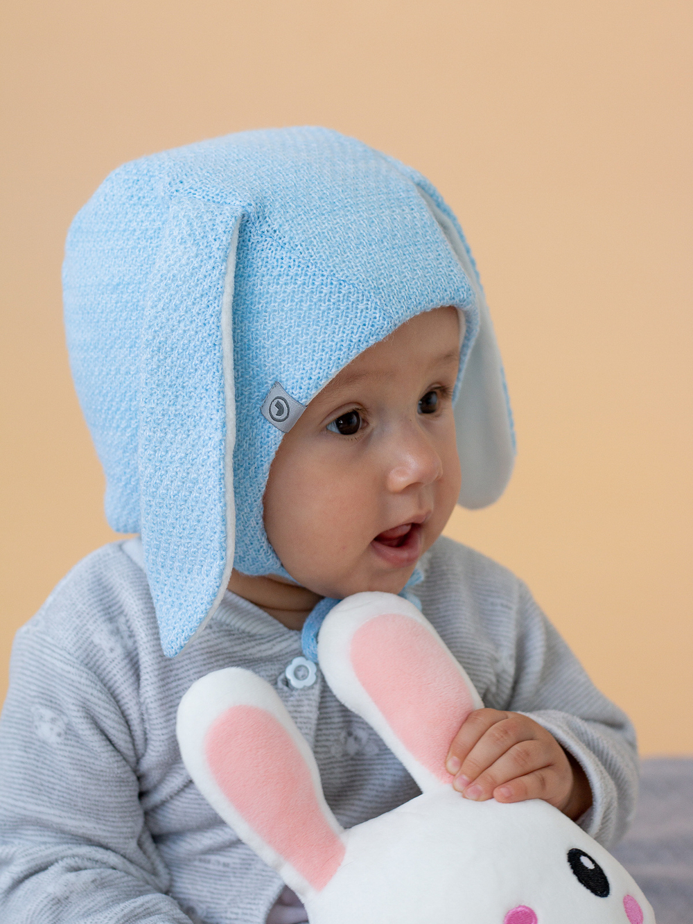 Шапка зимняя вязаная (Иней) БАННИ Зайка