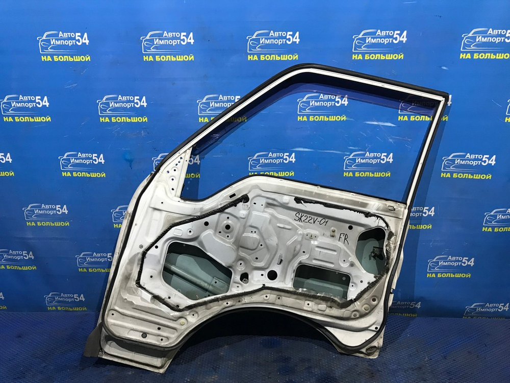 Дверь передняя правая MAZDA BONGO 2002