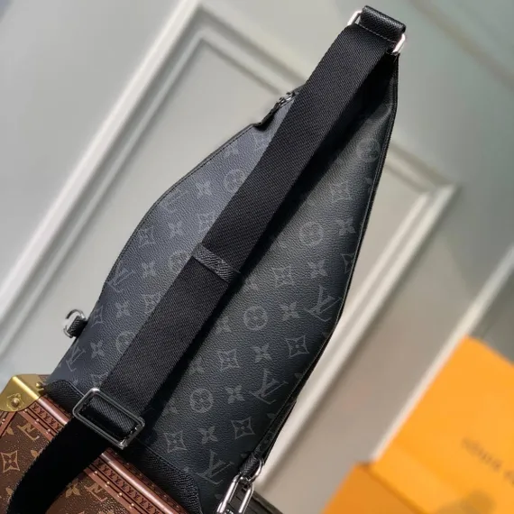 Сумка-слинг Louis Vuitton Duo канва Taigarama