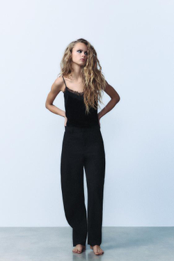 ZARA БАРХАТНЫЙ ТОП НА БРЕТЕЛЯХ, ЧЕРНЫЙ