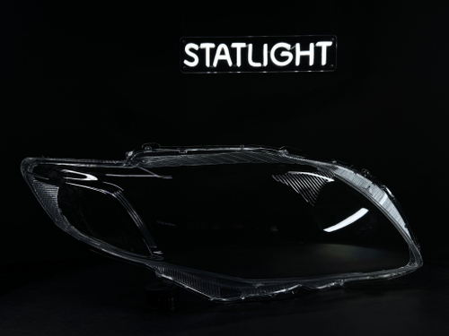 Правое стекло фары Toyota Corolla 150 2007-2010