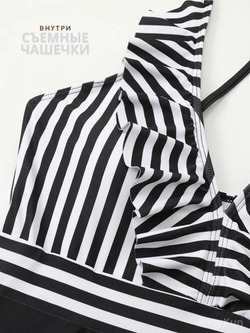 Купальник слитный с рюшами женский