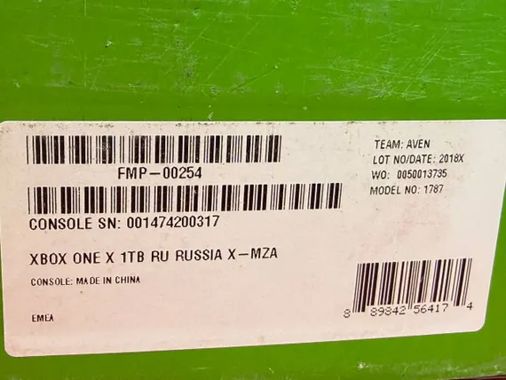 Xbox One X 1TB Cyberpunk Edition (Новая)