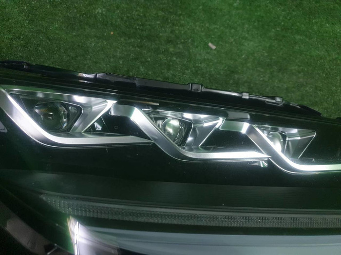 Фара правая Lexus RX 4 (2019-2022) LED