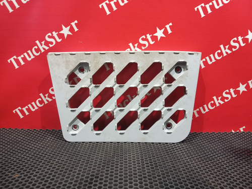 Площадка подножки левая 2023г.