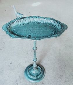 Iron Garden Кормушка-ванна для птиц напольная