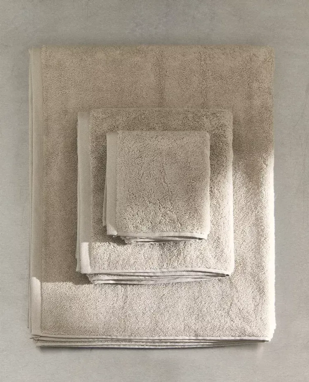 ZARA HOME МЯГКОЕ ХЛОПКОВОЕ ПОЛОТЕНЦЕ, БЕЖЕВЫЙ