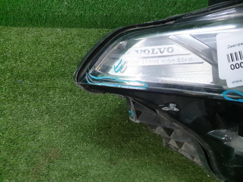 Битая Фара правая Volvo XC90 2 (2014-2019) Full LED