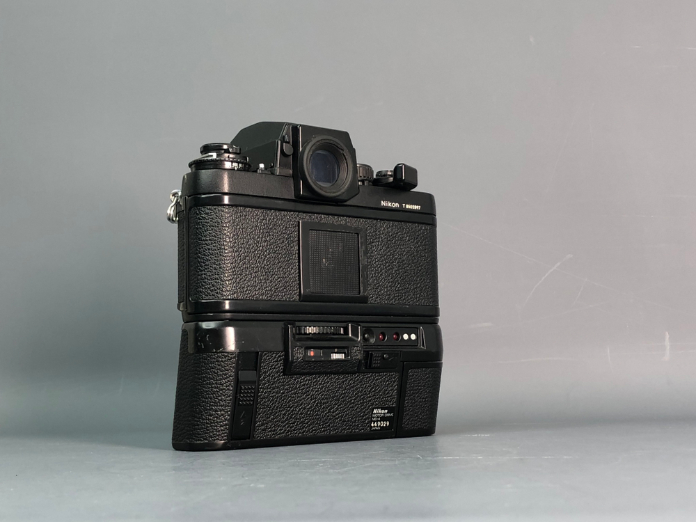 Nikon F3/T + Nikon MD-4