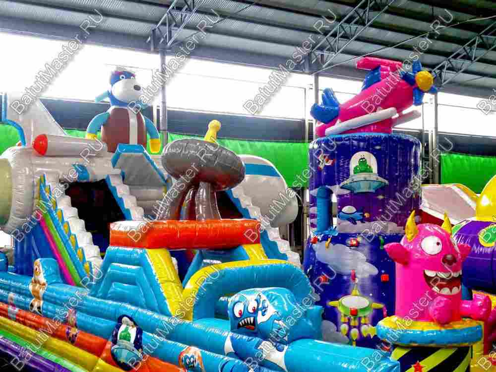 Коммерческий батут "Космические зверята" 16*8*7 м