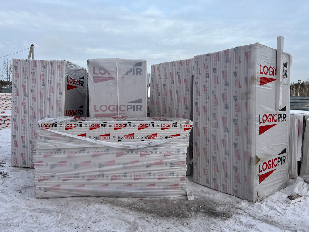 Складкой комплекс расположенный в г. Екатеринбурге по улице Черняховского