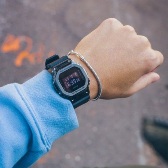Мужские часы Casio G-Shock GM-5600B-1E