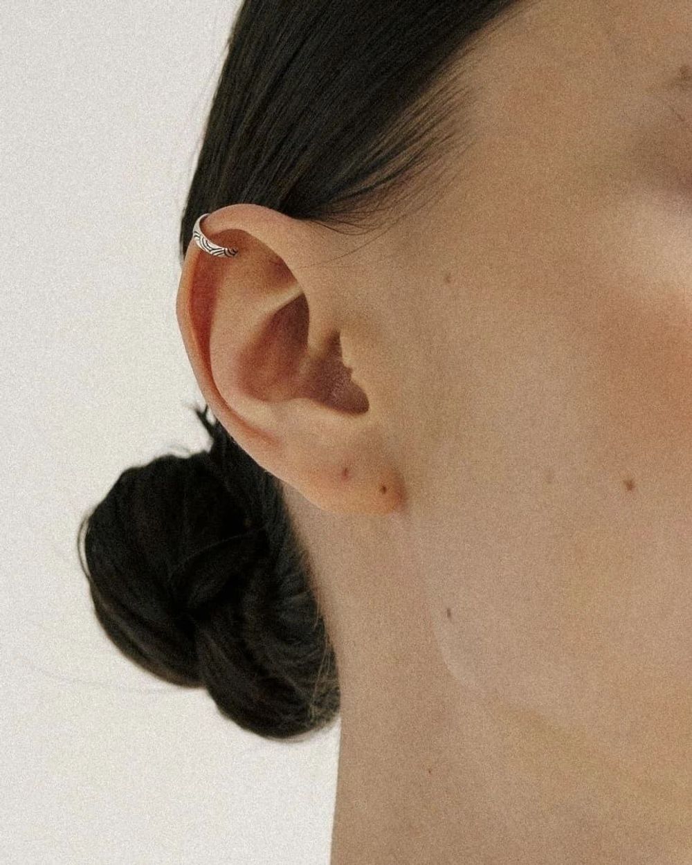 Кафф Unahi на середину уха