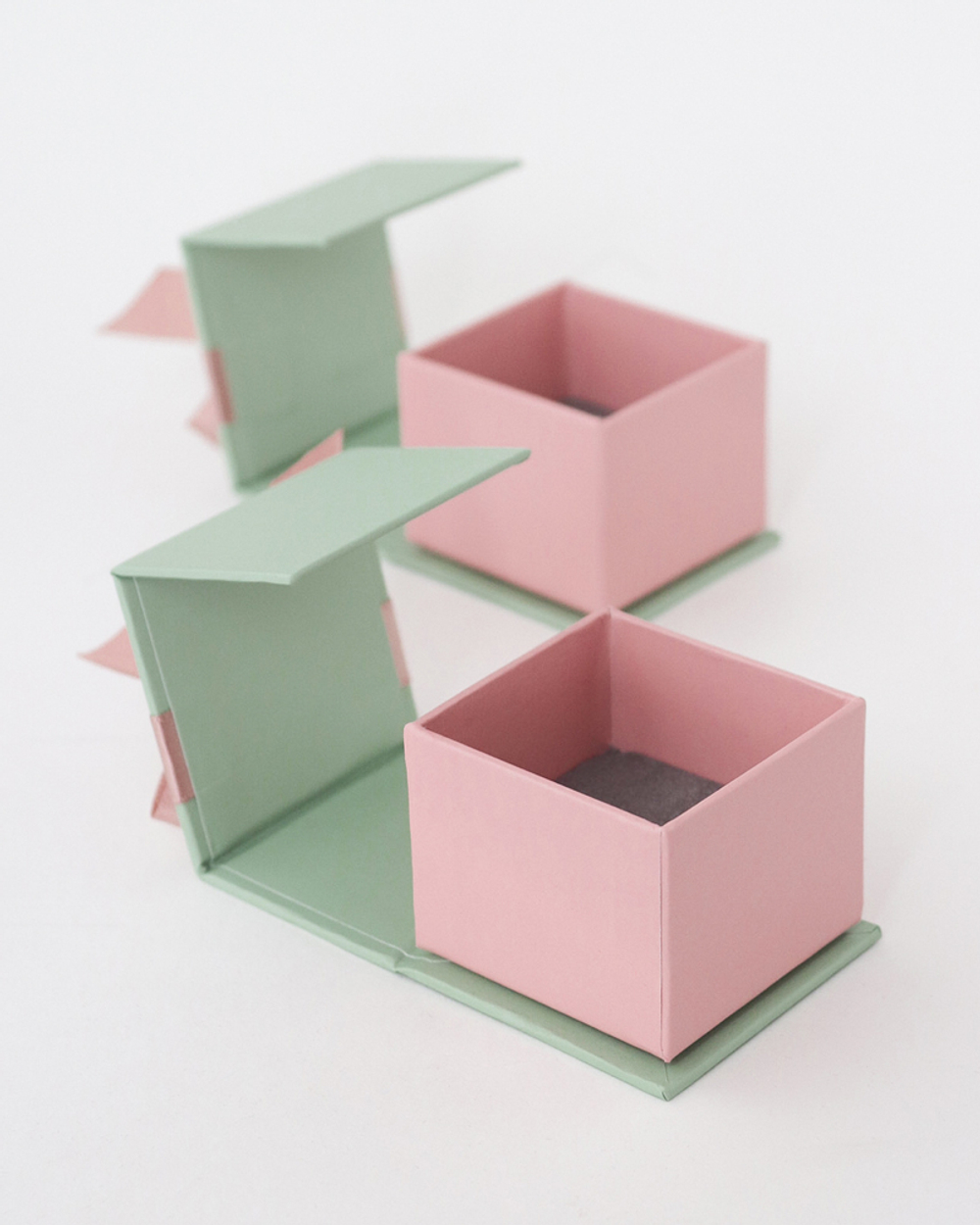 Футляр картонный ювелирный «ДЖУЛЬЕТТА» 55×55×45 мм, мятно‑персиковая упаковка, арт. 173612