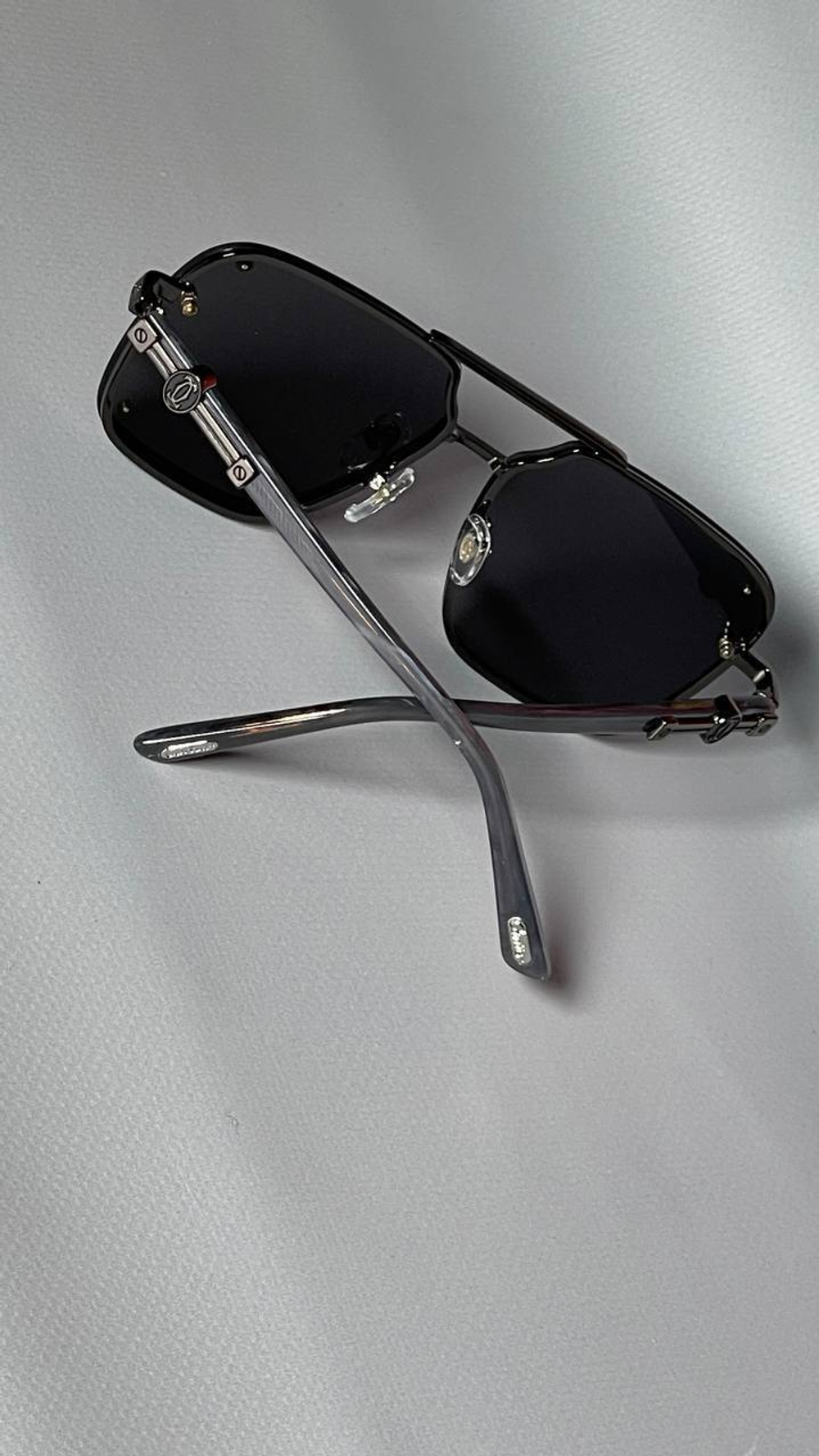 Солнцезащитные очки Cartier
