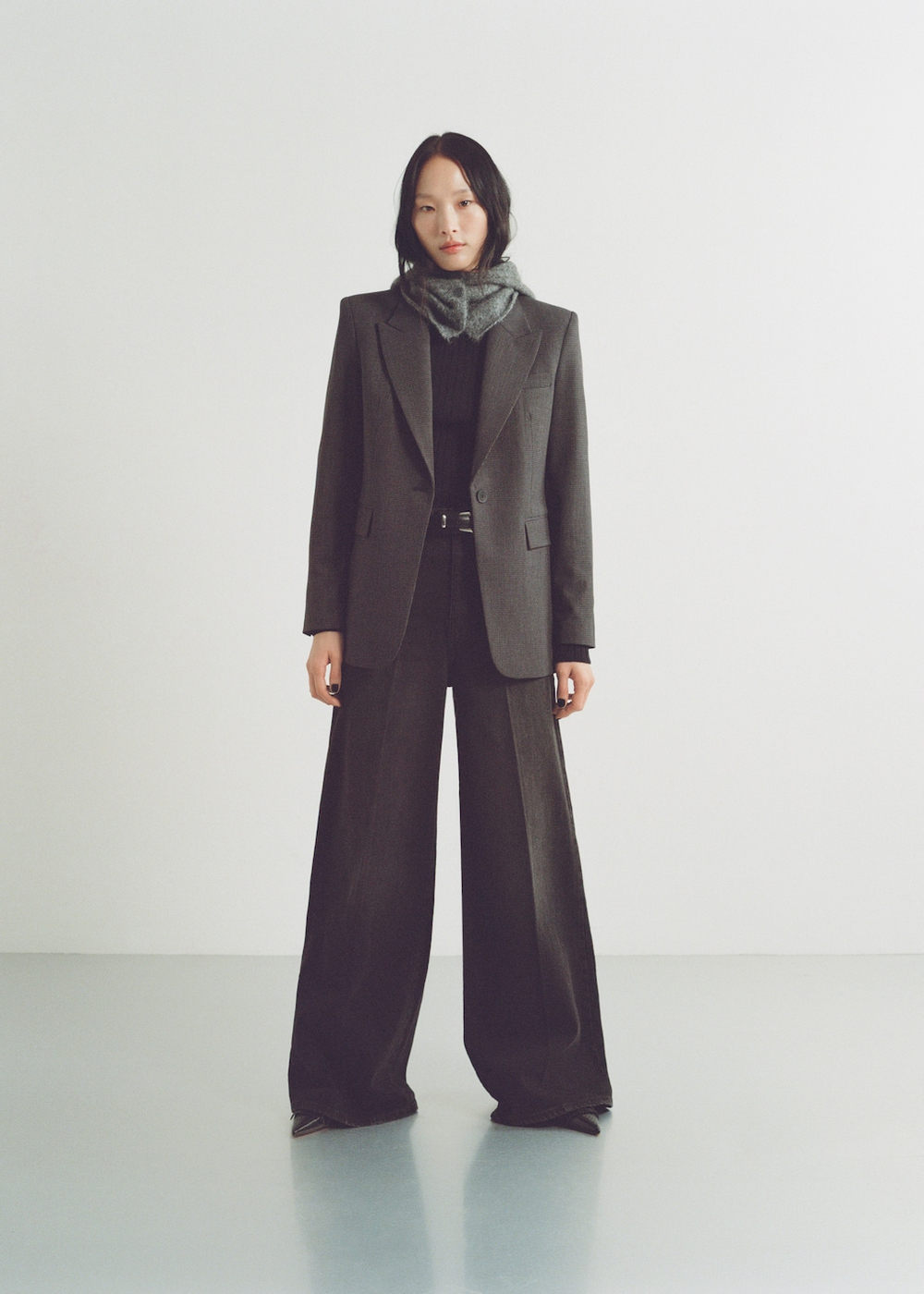 Прямой блейзер в мелкую гусиную лапку