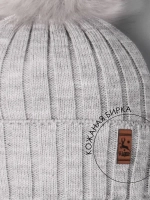 Шапка зимняя для мальчика на завязках и снуд