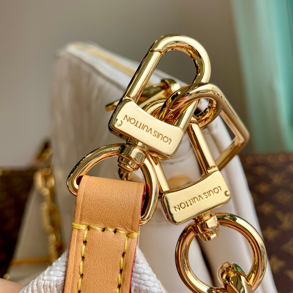 Louis Vuitton Coussin PM