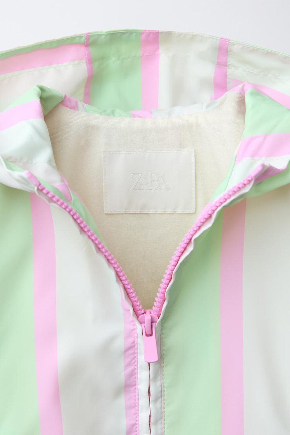 ZARA ЛЕГКИЙ ПОЛОСАТЫЙ ДОЖДЕВИК WATER REPELLENT, РАЗНОЦВЕТНЫЙ