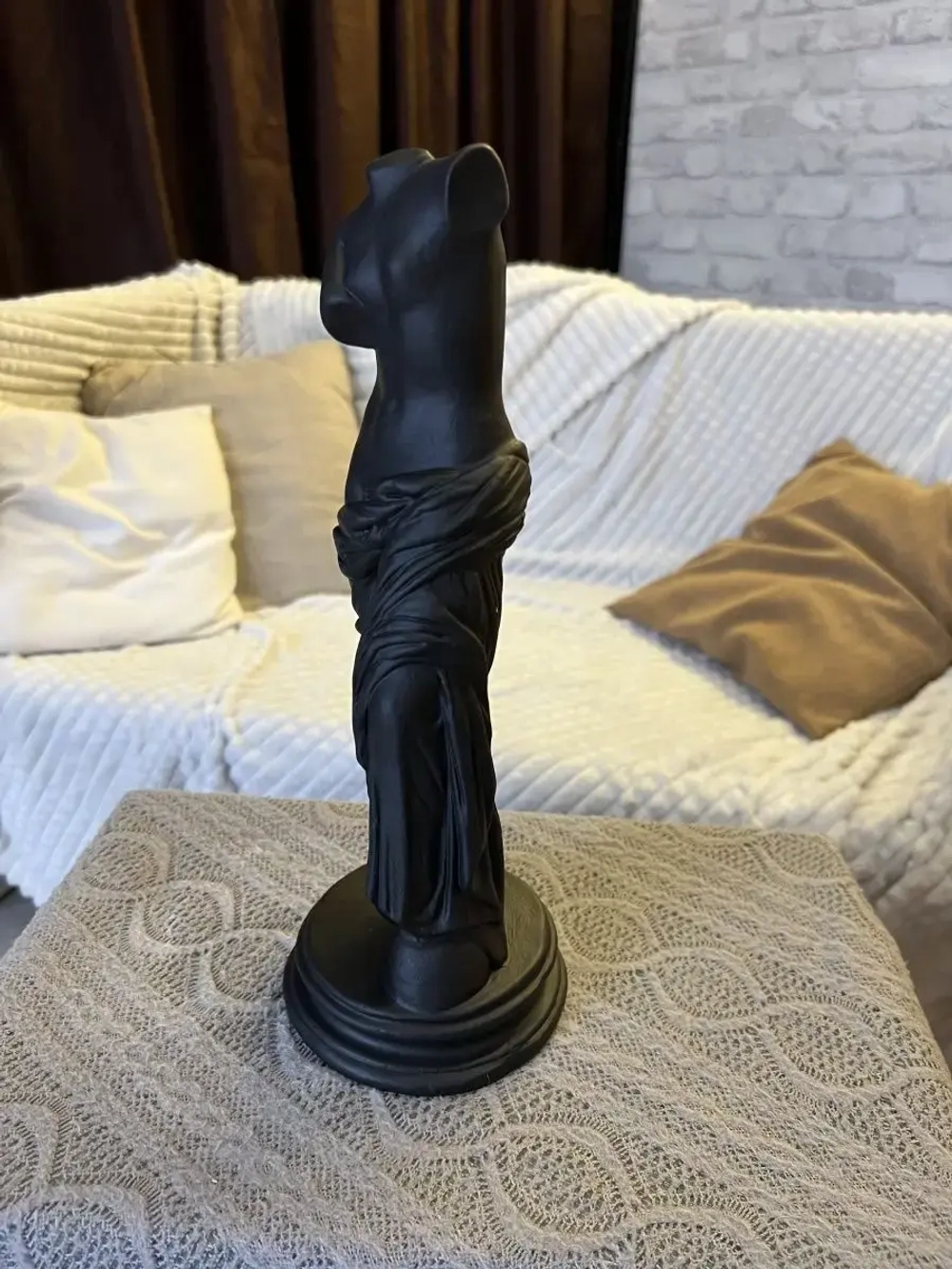 Статуэтка гипсовая "Женское тело"