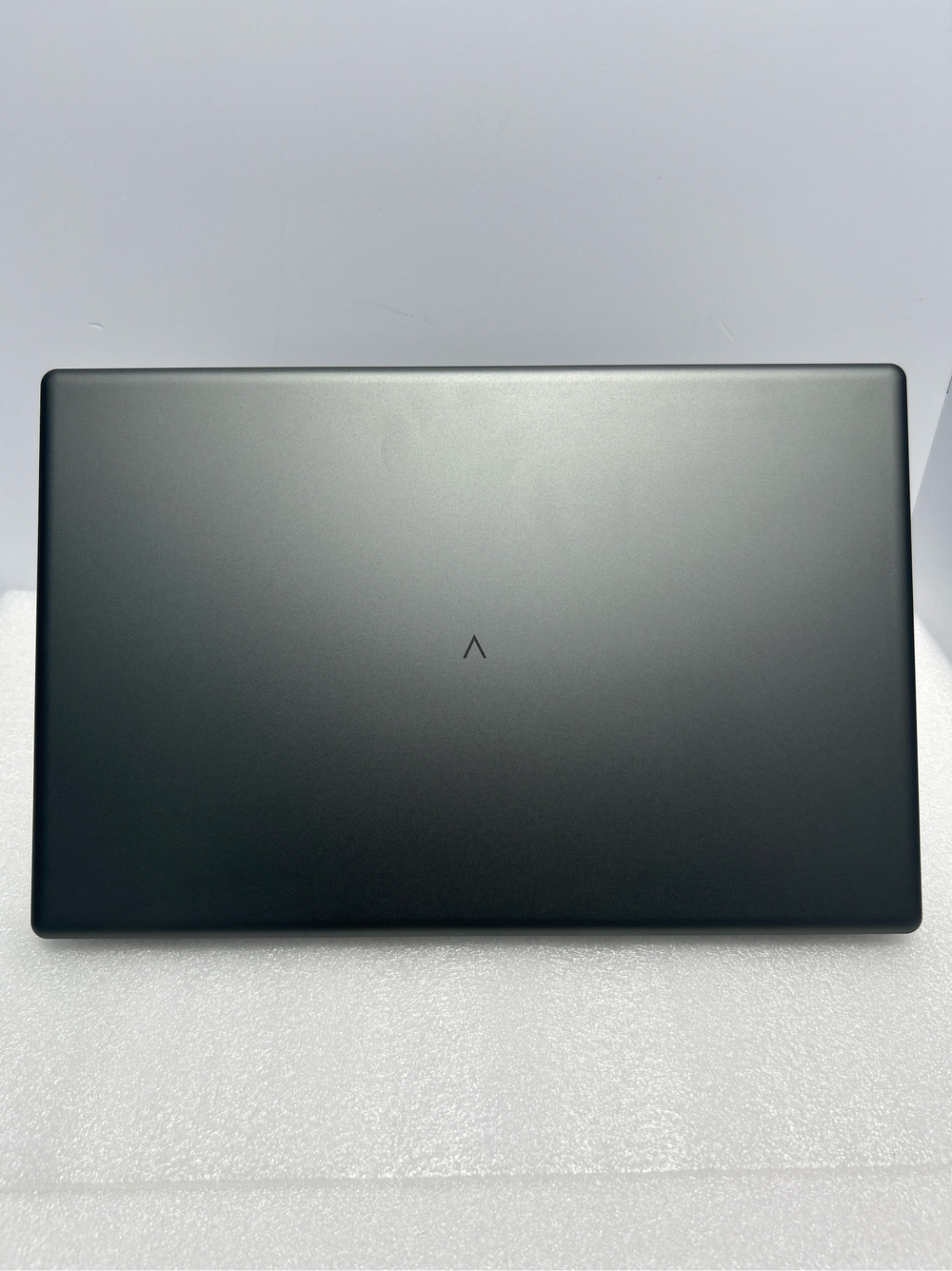 Ноутбук Digma Pro Sprint M (DN15R7-8CXW01) 15.6"/AMD Ryzen 7 3700U/RAM 8GB/SSD 256GB/AMD Radeon RX Vega 10/1920x1080/IPS/Windows 11/Подсветка кл-ры: LED/серый. Состояние: A1