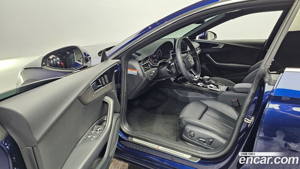 Audi A5 (F5) 40 TFSI Quattro Premium Sportback (03.2023)