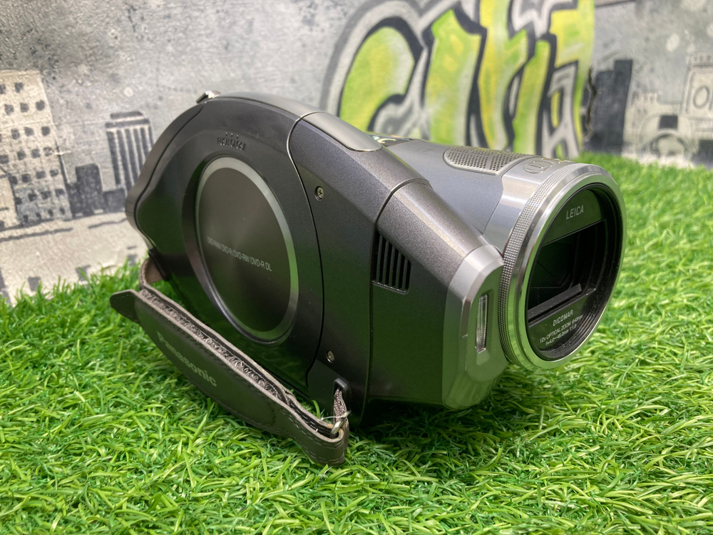 Panasonic HDC-DX1