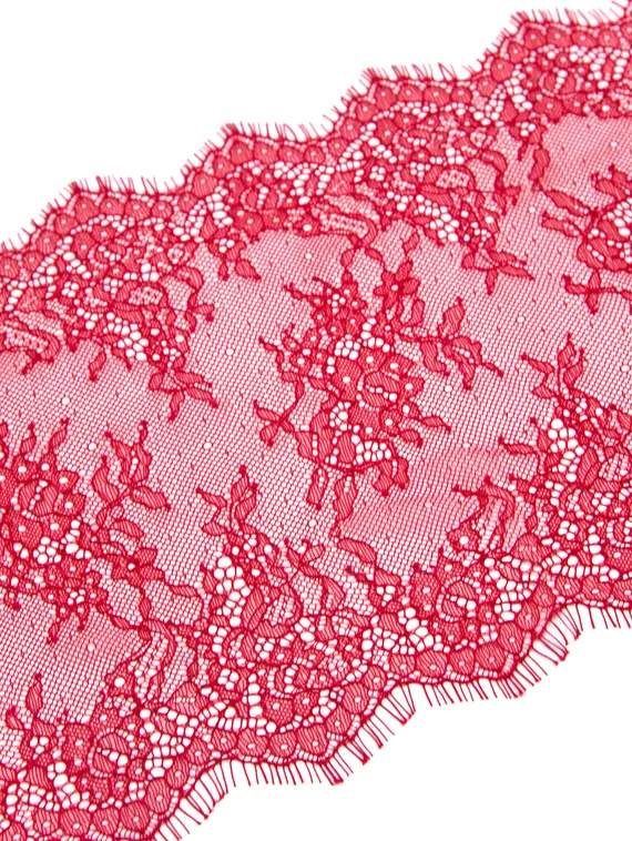 01-11 Кружево шантильи 23 см, красный