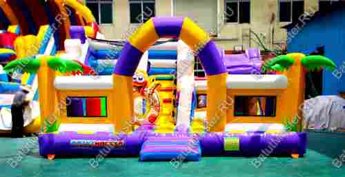 Коммерческий батут «Белый клык» с немеханизированной головой, размер 6*5*2,9 м.