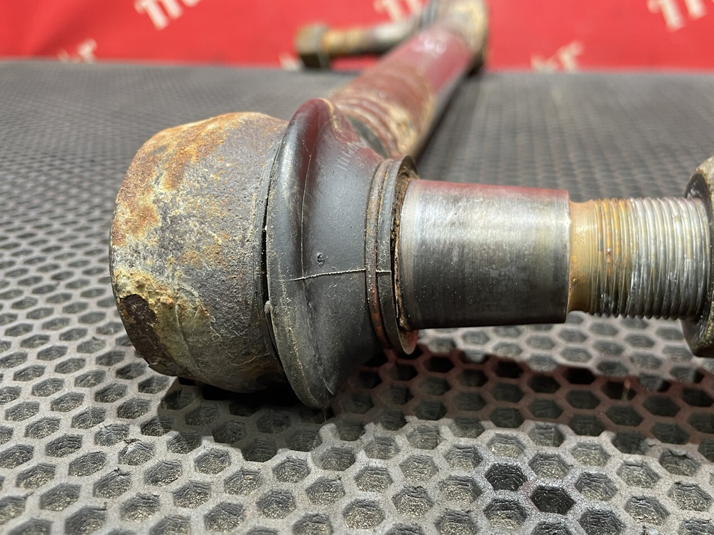 Стойка заднего стабилизатора 2018г