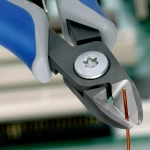 Прецизионные кусачки боковые для электроники чернёные 125 мм Knipex 79 02 125