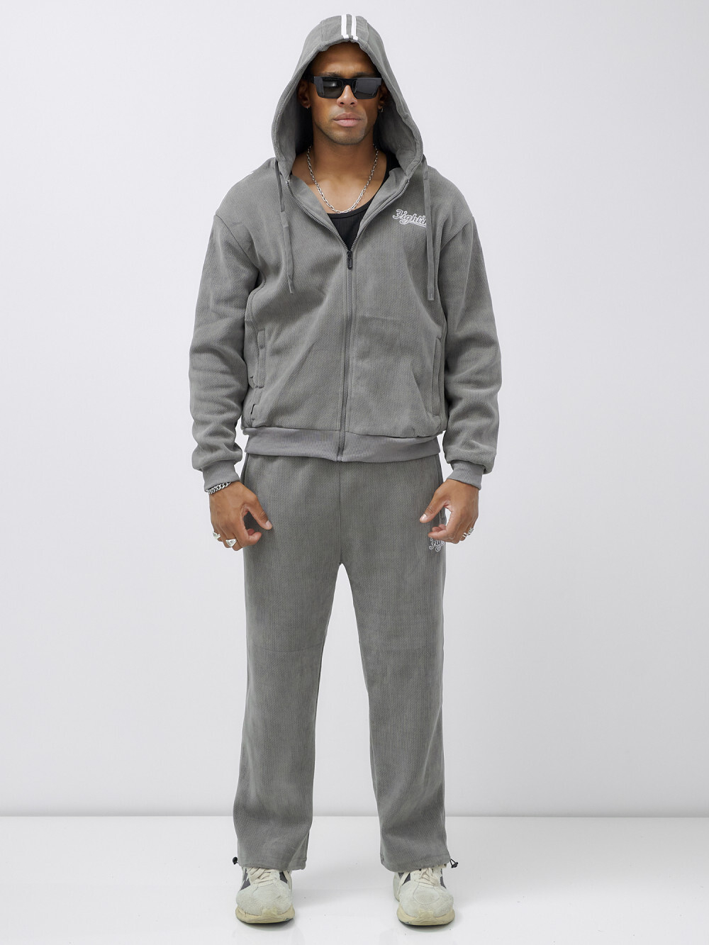 Спортивный костюм мужской демисезонный на флисе серого цвета 328Sr