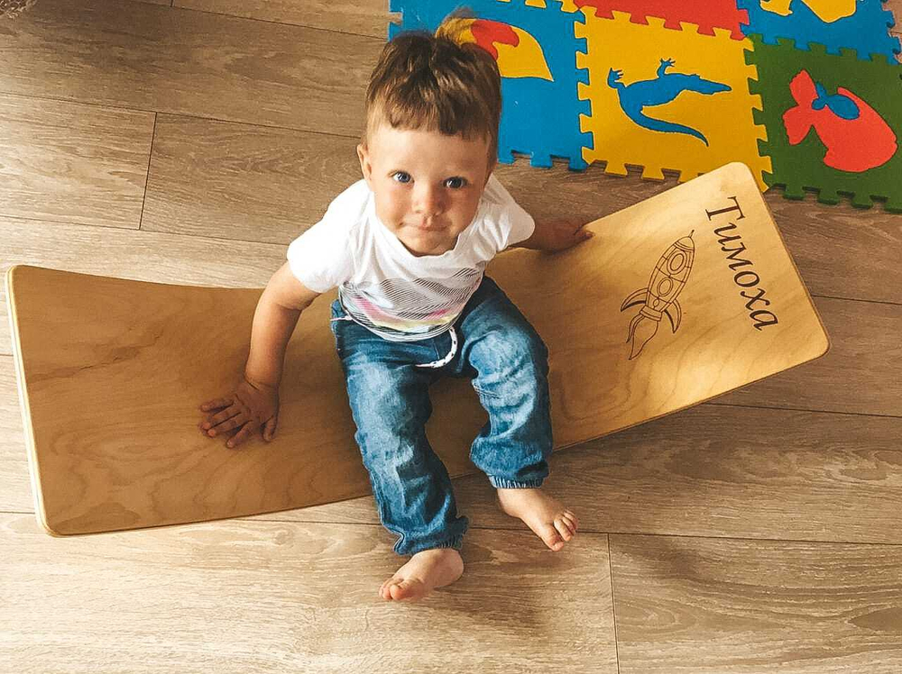 Добавить логотип