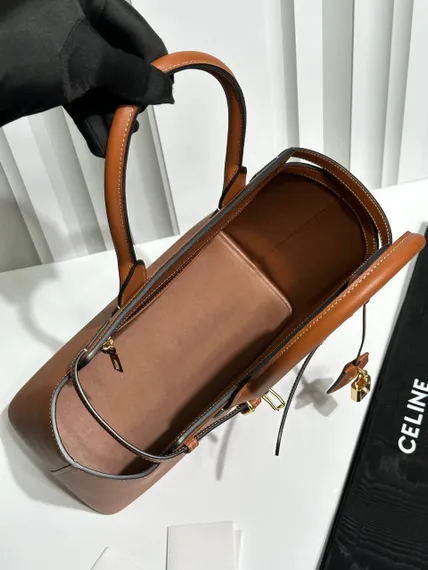 Сумки CELINE CONTI из натуральной телячьей кожи коричневый