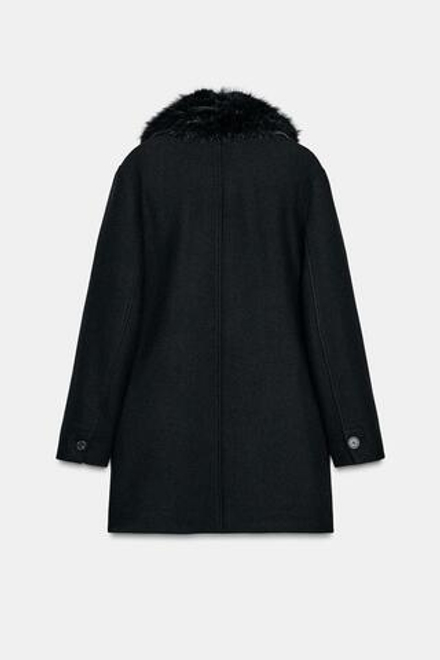 ZARA УКОРОЧЕННОЕ ПАЛЬТО ИЗ ШЕРСТИ С ЛАЦКАНАМИ ИЗ ИСКУССТВЕННОГО МЕХА, ЧЕРНЫЙ