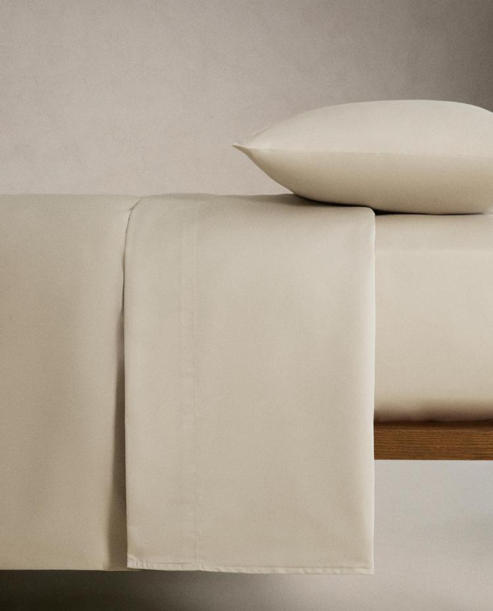 ZARA HOME (1000 НИТЕЙ) ПРОСТЫНЯ ИЗ ПЕРКАЛЯ | ВЫСОТА 40 СМ, СЕРЫЙ