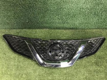 Решетка радиатора Nissan Qashqai J11 (2013-2019)