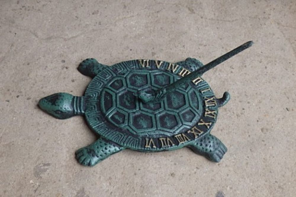 Iron Garden Солнечные часы Черепаха