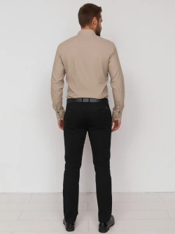 Рубашка классическая с длинным рукавом приталенная