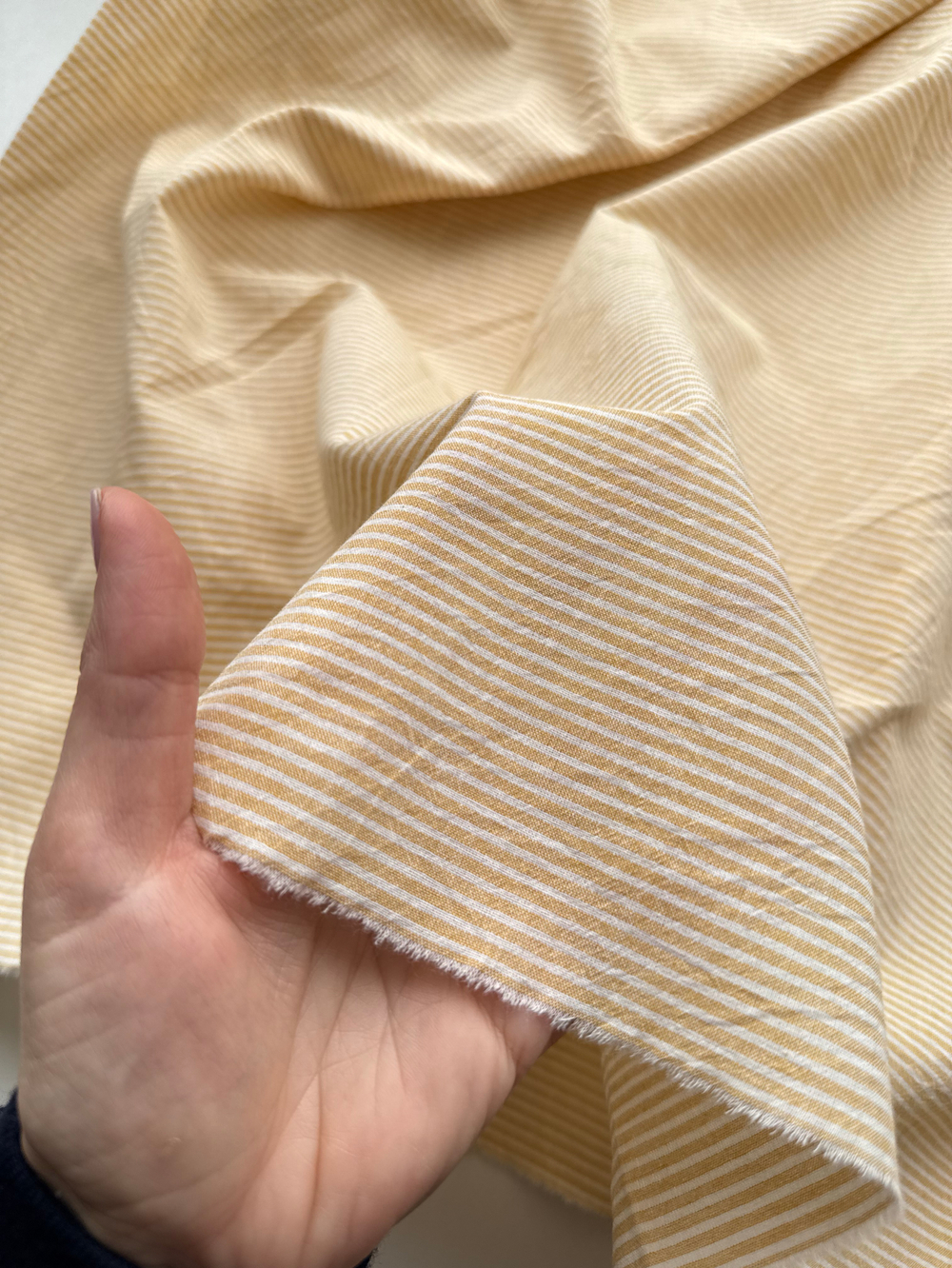 Вареный хлопок 250см. Желтая полоска