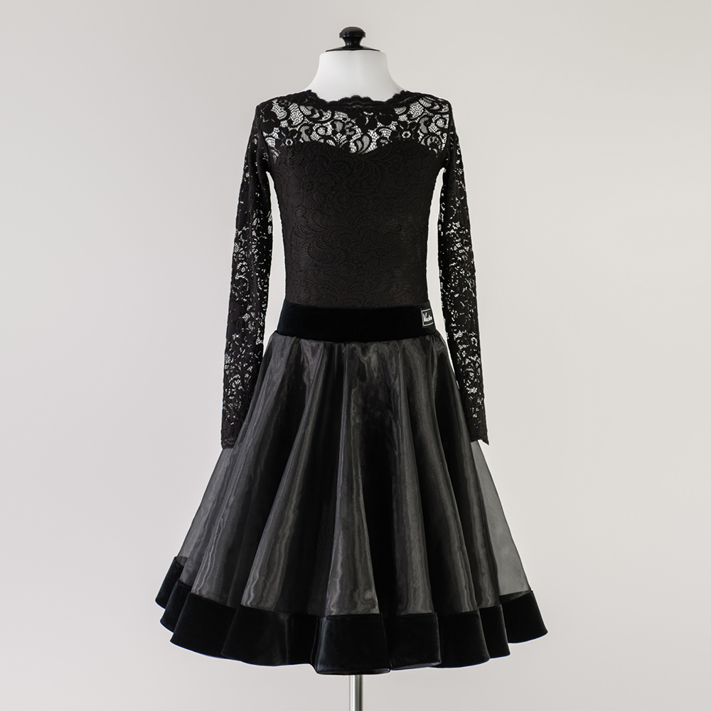 платье для танцев с пышной юбкой