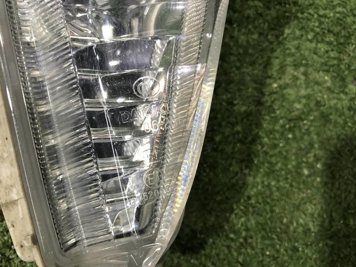 Повторитель переднего бампера правый Toyota Camry 7 XV50 (2017-2018)