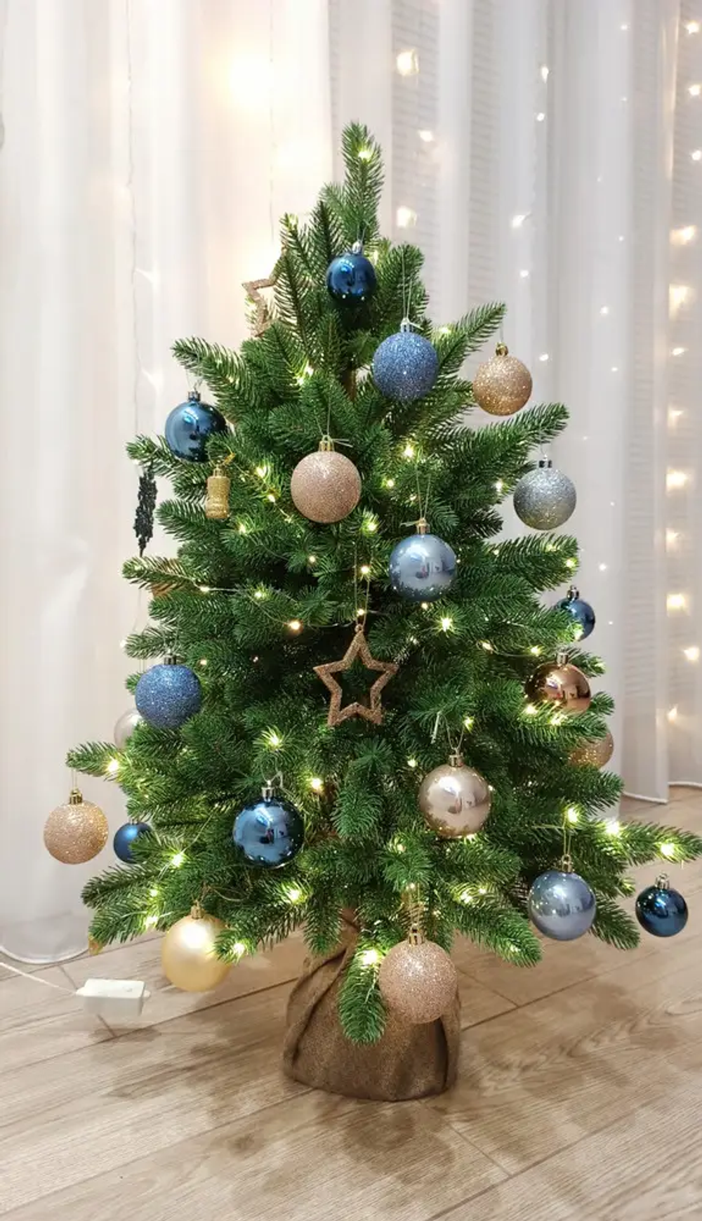 Искусственная новогодняя елка Царь Елка Афродита, литая, 90 см