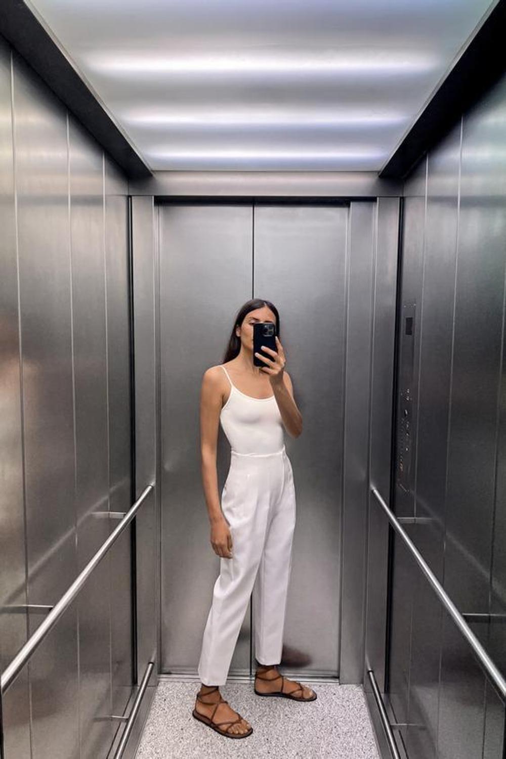 ZARA ТОП ИЗ ПОЛИАМИДА С ТОНКИМИ БРЕТЕЛЯМИ, ЭКРЮ