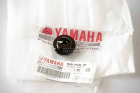 1WD-F6246-00. END, GRIP. Yamaha R3
