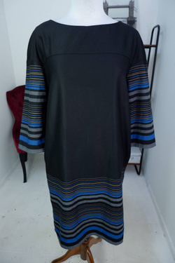 Платье Maison de la Robe из шерсти, маркировка 40, визуально 46 размер