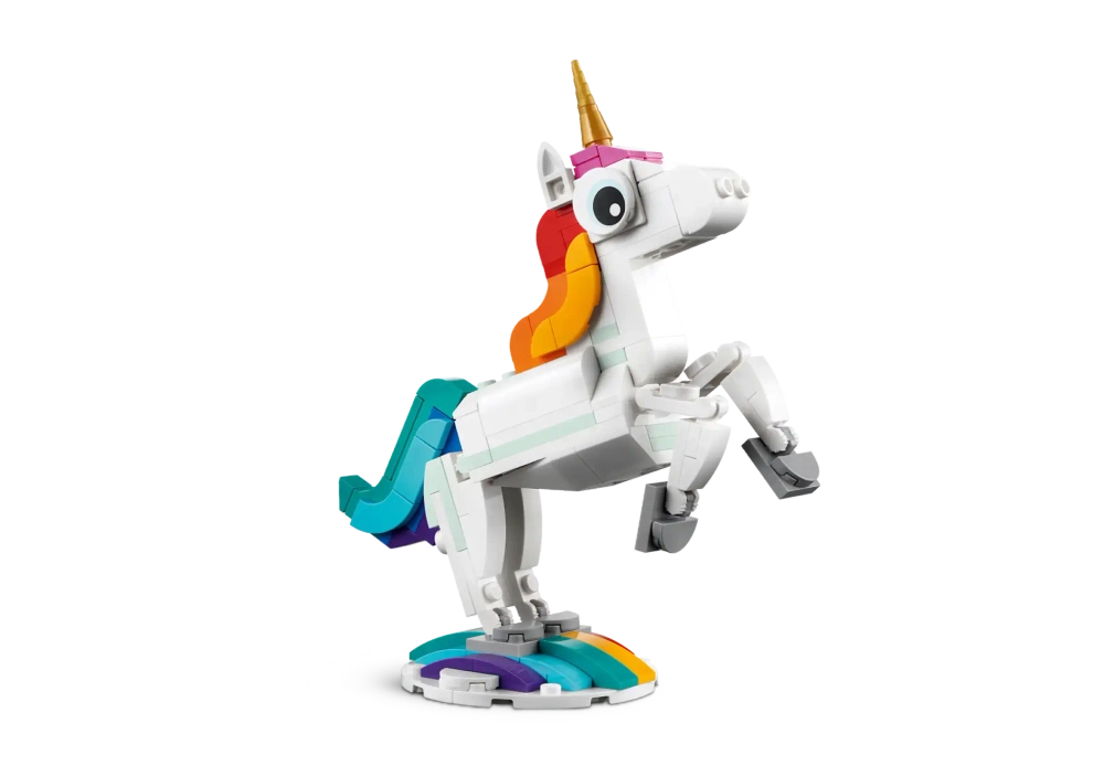 Конструктор LEGO Creator 3in1 31140 Волшебный единорог