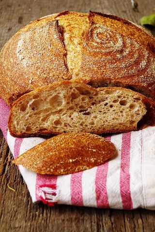 Новый друг лучше старых двух))